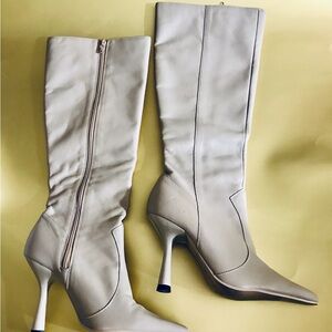 Cream Heeled Boots with Pointed Toe and High Thin Heel